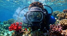 preventing underwater fogging