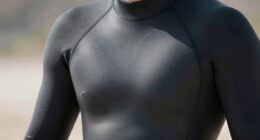 proper wetsuit fit tips