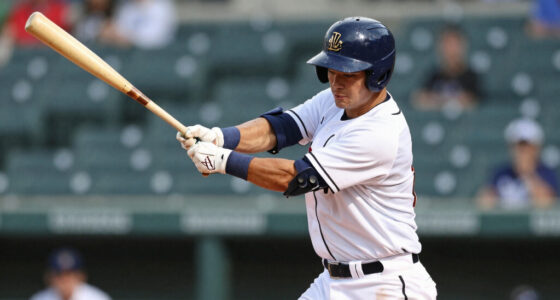 Caminero ties franchise mark with a homer in six straight games